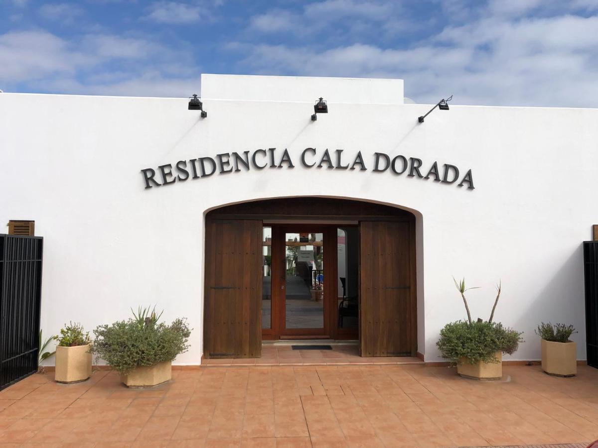 Appartement Residencia Cala Dorada à Santanyí Extérieur photo